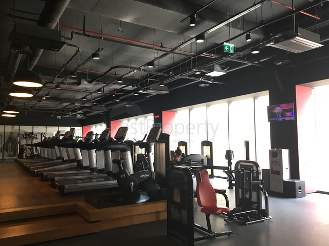 للمستثمرين - شقة غرفة وصالة ضمن مجمع فاخر في منطقة باسن اكسبرس / اسطنبول 