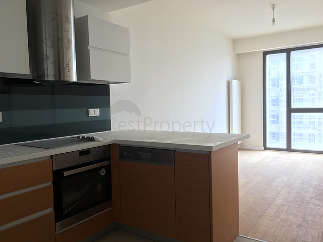 للمستثمرين - شقة غرفة وصالة ضمن مجمع فاخر في منطقة باسن اكسبرس / اسطنبول 