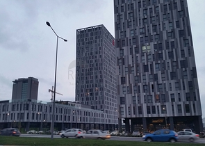 للمستثمرين - شقة غرفة وصالة ضمن مجمع فاخر في منطقة باسن اكسبرس / اسطنبول 