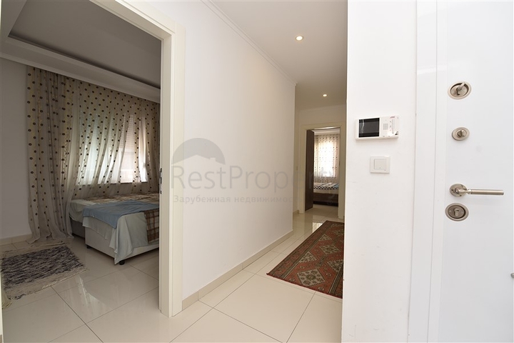 شقة  فاخرة غرفتين وصالة في مركز الانيا 