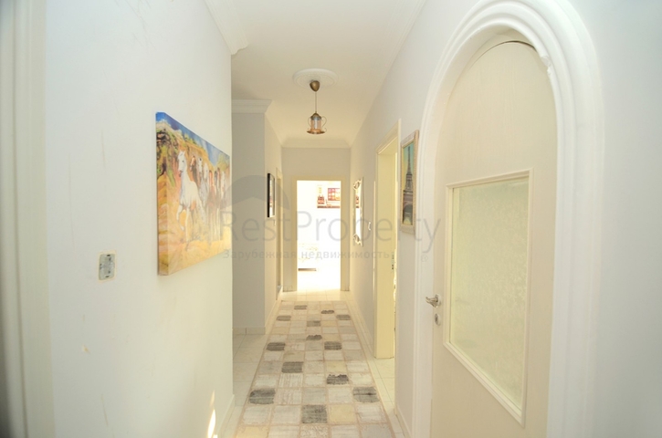 شقة ثلاث غرف وصالة مفروشة وبسعر مميز في الانيا 