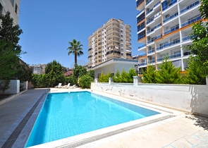 شقة ثلاث غرف وصالة مفروشة وبسعر مميز في الانيا 