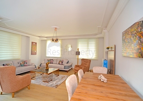 شقة ثلاث غرف وصالة مفروشة وبسعر مميز في الانيا 