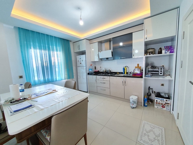 غرفة وصالة مؤثثة ضمن مجمع سكني حديث في مهموتلار / الانيا 