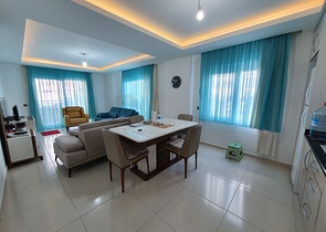 غرفة وصالة مؤثثة ضمن مجمع سكني حديث في مهموتلار / الانيا 