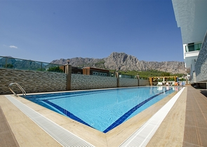 شقة مؤثثة 2 +1 في كونيالتي أنطاليا 