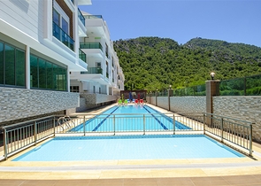 شقة مؤثثة 2 +1 في كونيالتي أنطاليا 