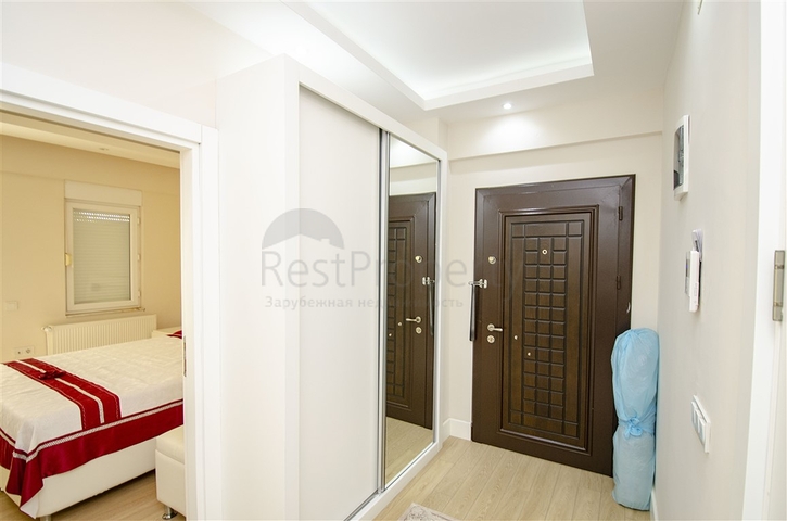 شقة 2 + 1 في 150 متر من شاطئ كونيالتي في انطاليا 