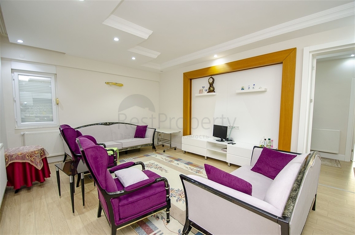 شقة 2 + 1 في 150 متر من شاطئ كونيالتي في انطاليا 