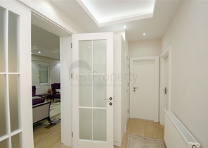 شقة 2 + 1 في 150 متر من شاطئ كونيالتي في انطاليا 