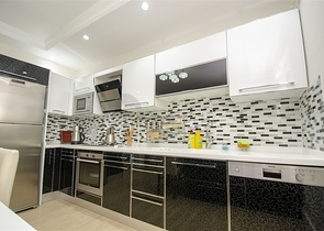 شقة 2 + 1 في 150 متر من شاطئ كونيالتي في انطاليا 