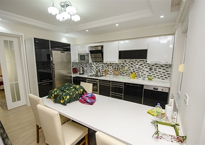 شقة 2 + 1 في 150 متر من شاطئ كونيالتي في انطاليا 