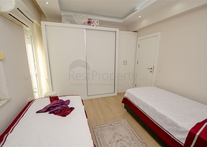 شقة 2 + 1 في 150 متر من شاطئ كونيالتي في انطاليا 