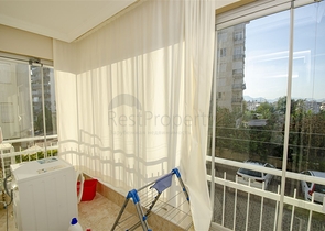 شقة 2 + 1 في 150 متر من شاطئ كونيالتي في انطاليا 