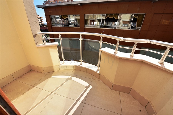 على مسافة 100 متر من شاطئ البحر - شقة مفروشة ضمن مجمع حديث في مهموتلار / الانيا 