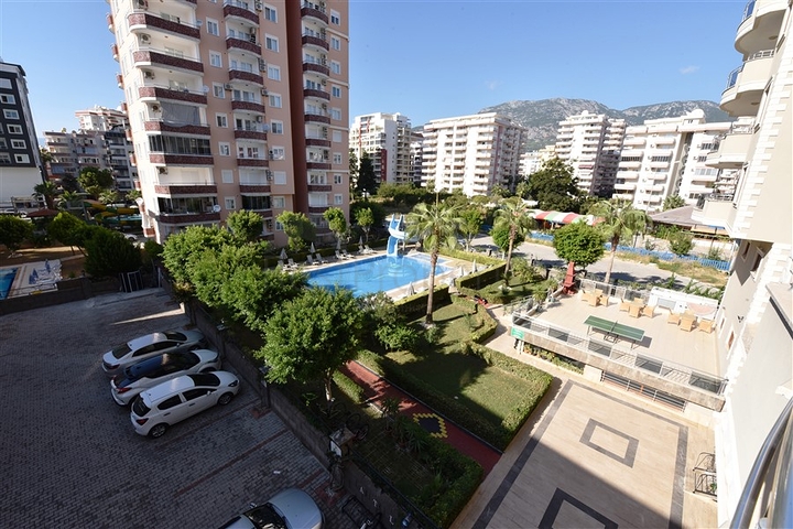 على مسافة 100 متر من شاطئ البحر - شقة مفروشة ضمن مجمع حديث في مهموتلار / الانيا 