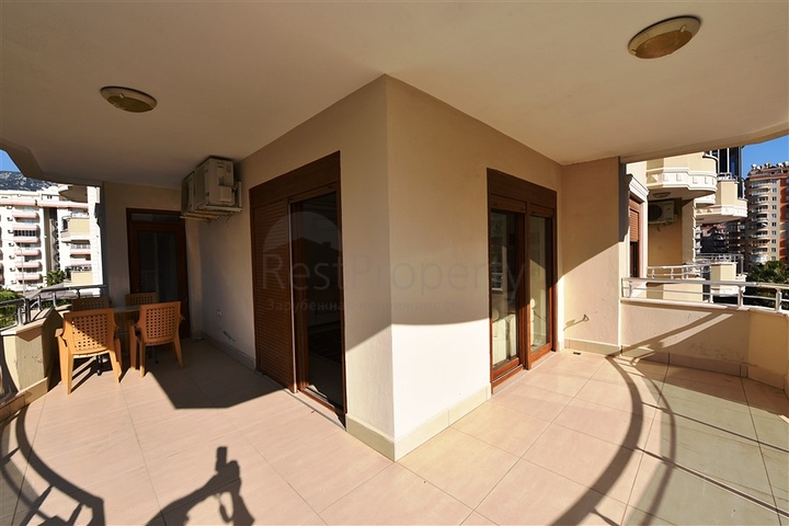 على مسافة 100 متر من شاطئ البحر - شقة مفروشة ضمن مجمع حديث في مهموتلار / الانيا 