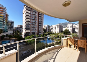 على مسافة 100 متر من شاطئ البحر - شقة مفروشة ضمن مجمع حديث في مهموتلار / الانيا 