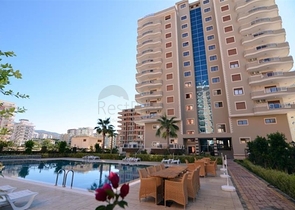 على مسافة 100 متر من شاطئ البحر - شقة مفروشة ضمن مجمع حديث في مهموتلار / الانيا 