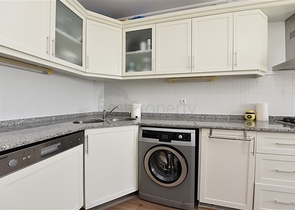 غرفتين وصالة مفروشة ضمن منطقة جيكجلي الهادئة في الانيا 