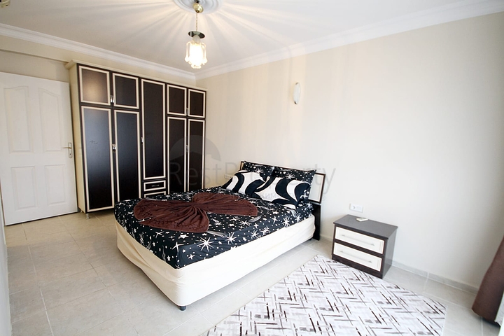 شقة عائلية مفروشة من تصميم غرفتين وصالة في مهموتلار / الانيا 