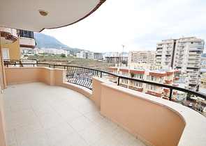 شقة عائلية مفروشة من تصميم غرفتين وصالة في مهموتلار / الانيا 