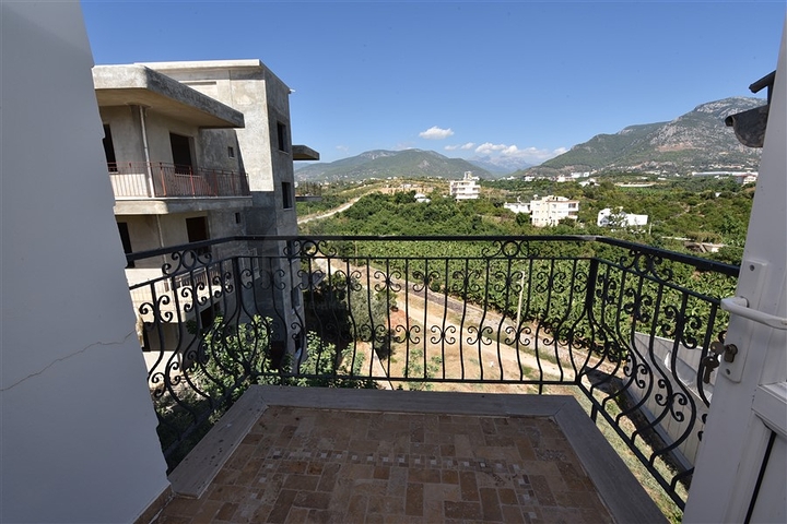 فيلا مفروشة قريبة من البحر في كاستل / الانيا 