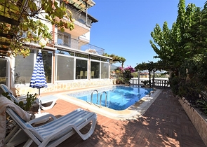 فيلا مفروشة قريبة من البحر في كاستل / الانيا 