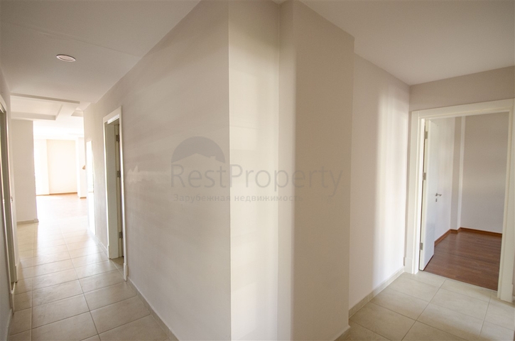 شقة فسيحة 4 + 1 في اونجلي كونيالتي أنطاليا 