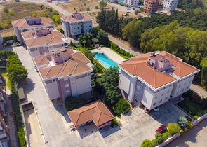 شقة فسيحة 4 + 1 في اونجلي كونيالتي أنطاليا 