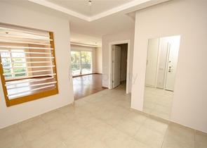 شقة فسيحة 4 + 1 في اونجلي كونيالتي أنطاليا 