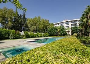 شقة فسيحة 4 + 1 في اونجلي كونيالتي أنطاليا 