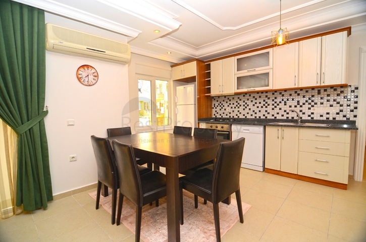 شقة عائلية مفروشة ضمن مجمع سكني في مهموتلار / الانيا 