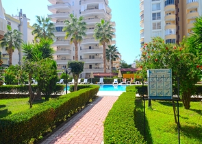 شقة عائلية مفروشة ضمن مجمع سكني في مهموتلار / الانيا 