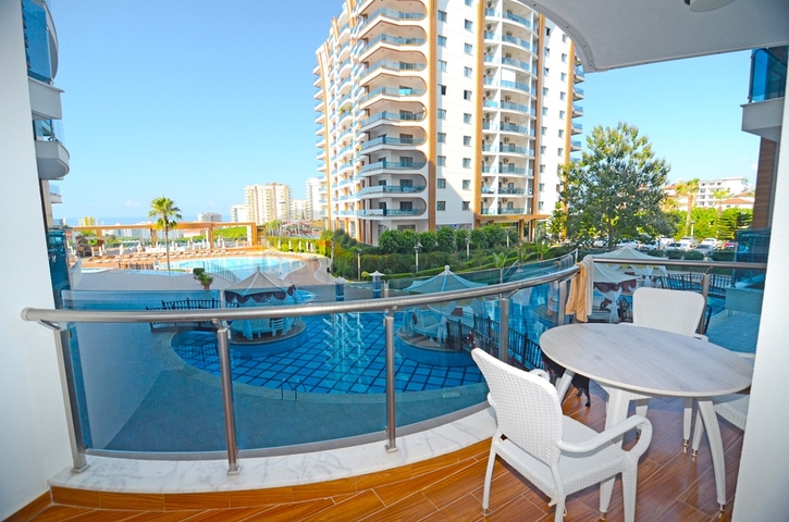 شقة مفروشة ضمن احد افخم المجمعات السكنية في الانيا 