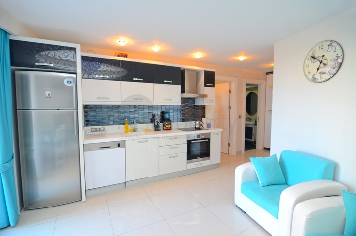 شقة مفروشة ضمن احد افخم المجمعات السكنية في الانيا 