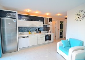 شقة مفروشة ضمن احد افخم المجمعات السكنية في الانيا 