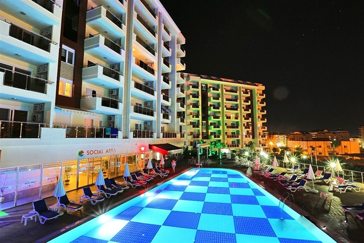 شقة مؤثثة ضمن مجمع خمس نجوم في افسلار / الانيا