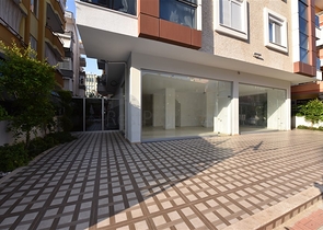 عقار تجاري في مركز الانيا 