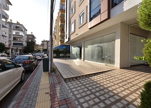 عقار تجاري في مركز الانيا 