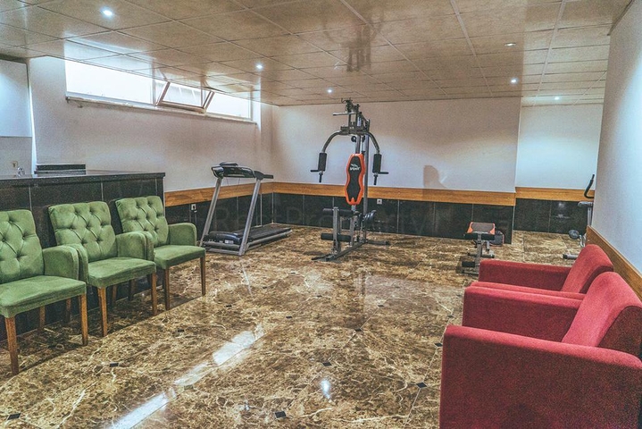 شقة بغرفة نوم واحدة مع التدفئة الغاز في هورما