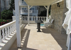 فيلا فخمة في كوناكليه 