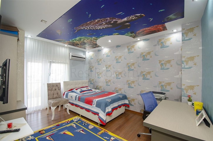  شقة واسعة 4+1 في منطقة اونجالي من كونيالتي أنطاليا