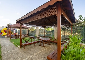  شقة واسعة 4+1 في منطقة اونجالي من كونيالتي أنطاليا