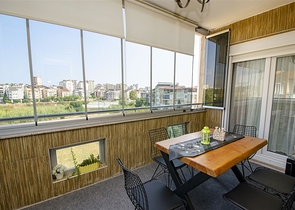  شقة واسعة 4+1 في منطقة اونجالي من كونيالتي أنطاليا