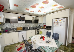  شقة واسعة 4+1 في منطقة اونجالي من كونيالتي أنطاليا