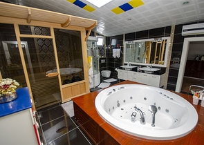  شقة واسعة 4+1 في منطقة اونجالي من كونيالتي أنطاليا