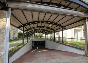  شقة واسعة 4+1 في منطقة اونجالي من كونيالتي أنطاليا