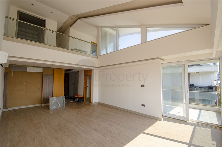 شقق فاخرة 3 + 1 و 4 + 1 في اونجالي كونيالتي أنطاليا