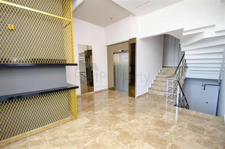 شقق فاخرة 3 + 1 و 4 + 1 في اونجالي كونيالتي أنطاليا